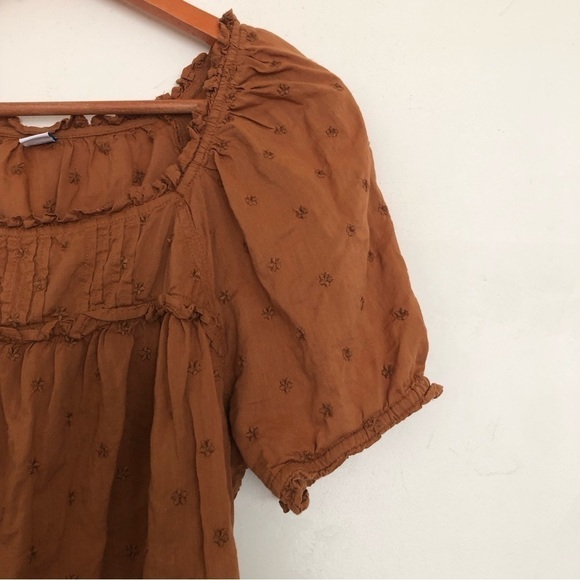 Old Navy Ruffled Square-Neck Embroidered Blouse - Picture 2 of 5